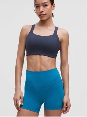 NWOT Ultralu Square-Neck Workout Bra *Medium Support D/DD in Club Blue